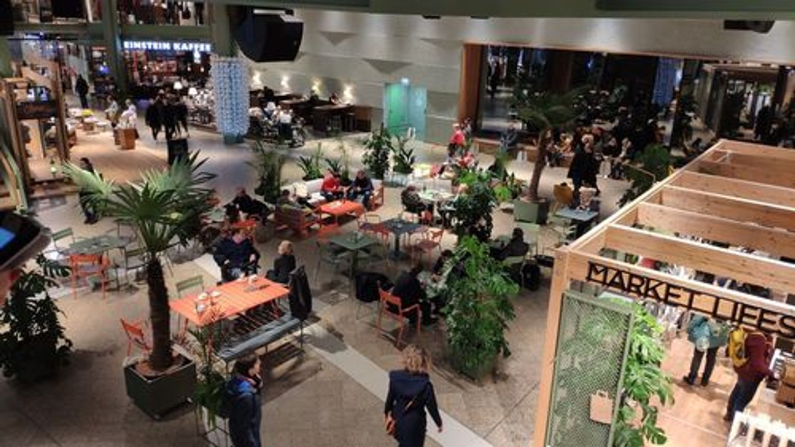 Berlin: Ku'damm Boulevard Splendor Audio Tour - photo 4