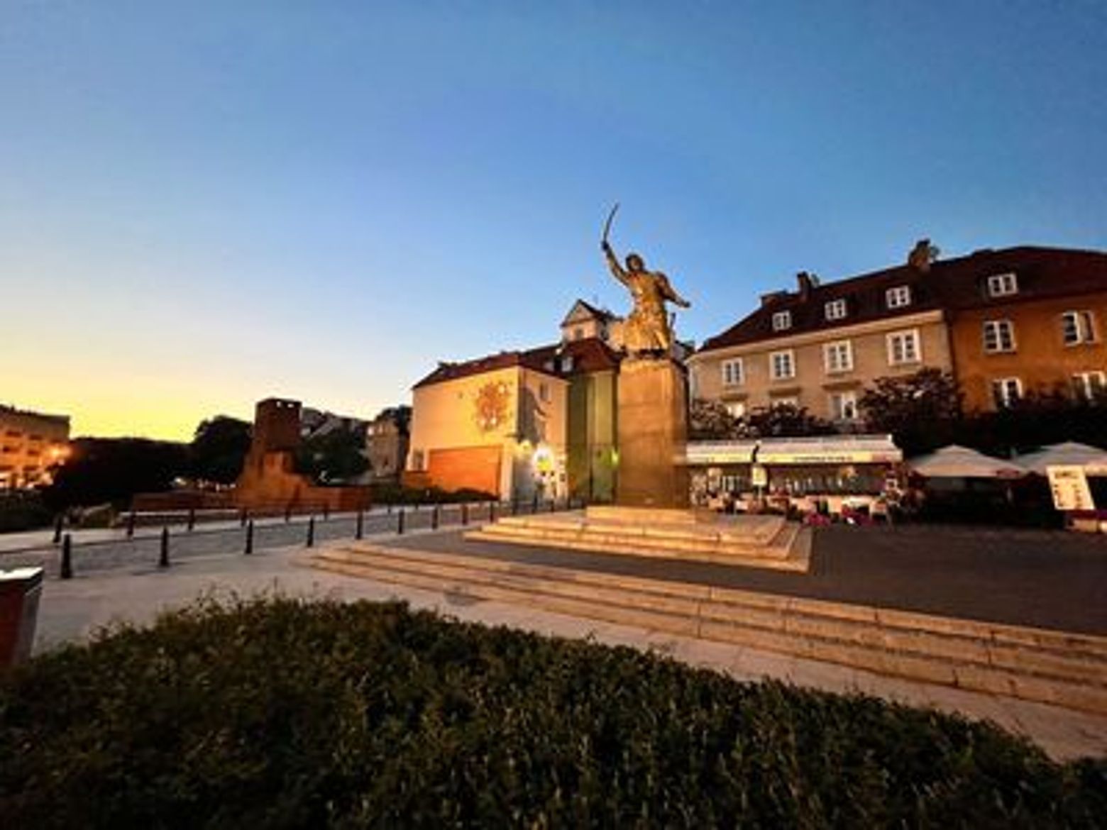 Warsaw: Phoenix City Legends Audio Tour - photo 3