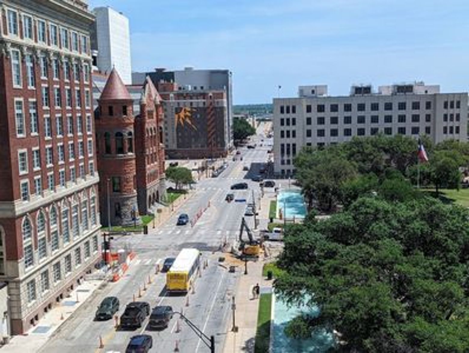 Dallas: JFK Tragedy Landmarks Audio Tour - photo 4