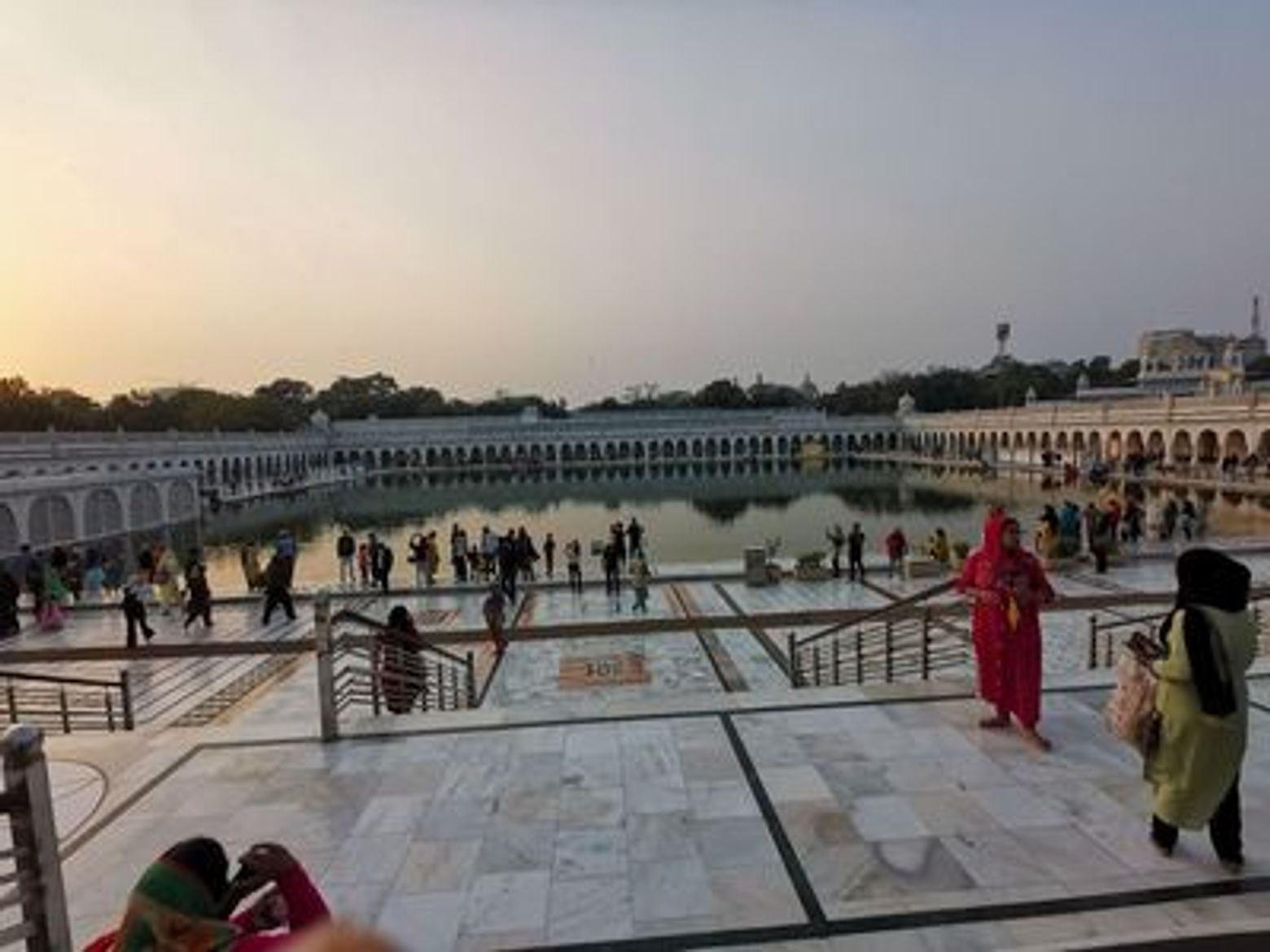 Delhi: India Gate to Khan Market Audio Tour - photo 3