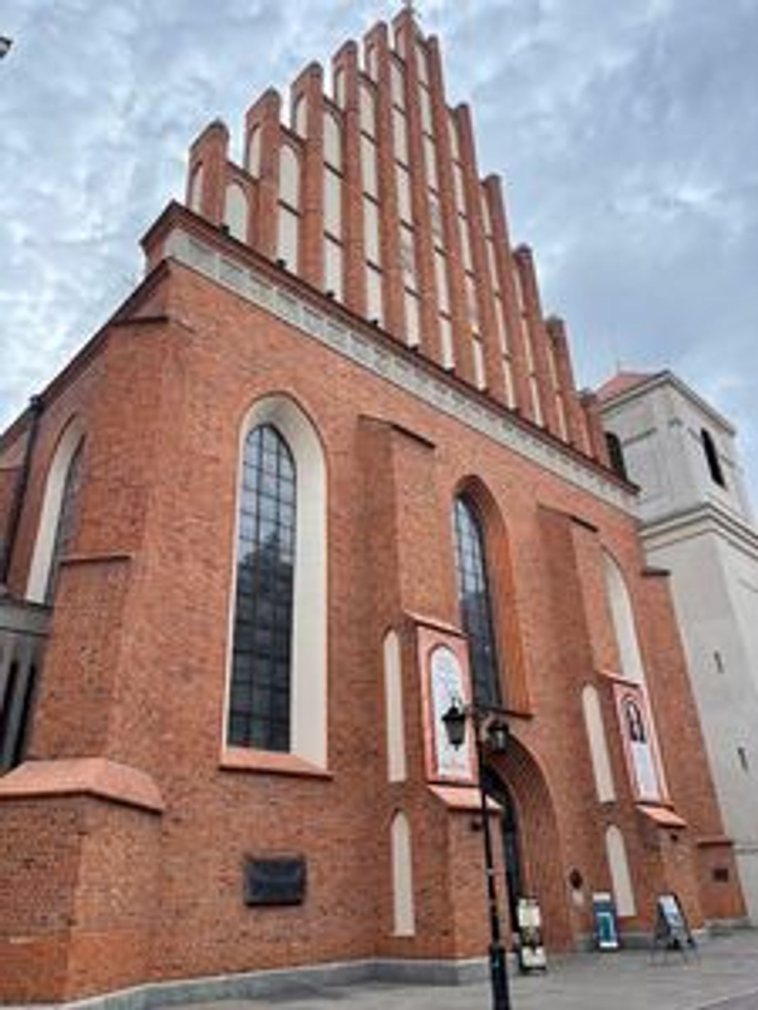 Warsaw's Old Town: A Journey Through History - photo 4