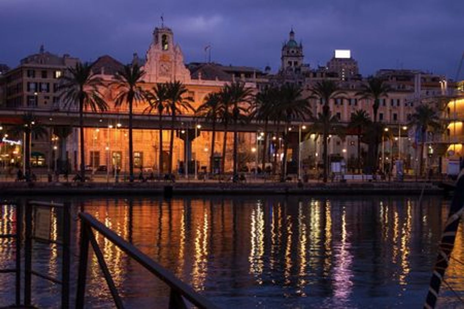 Genoa: Seafaring Sagas & Gothic Gems Audio Tour - photo 4