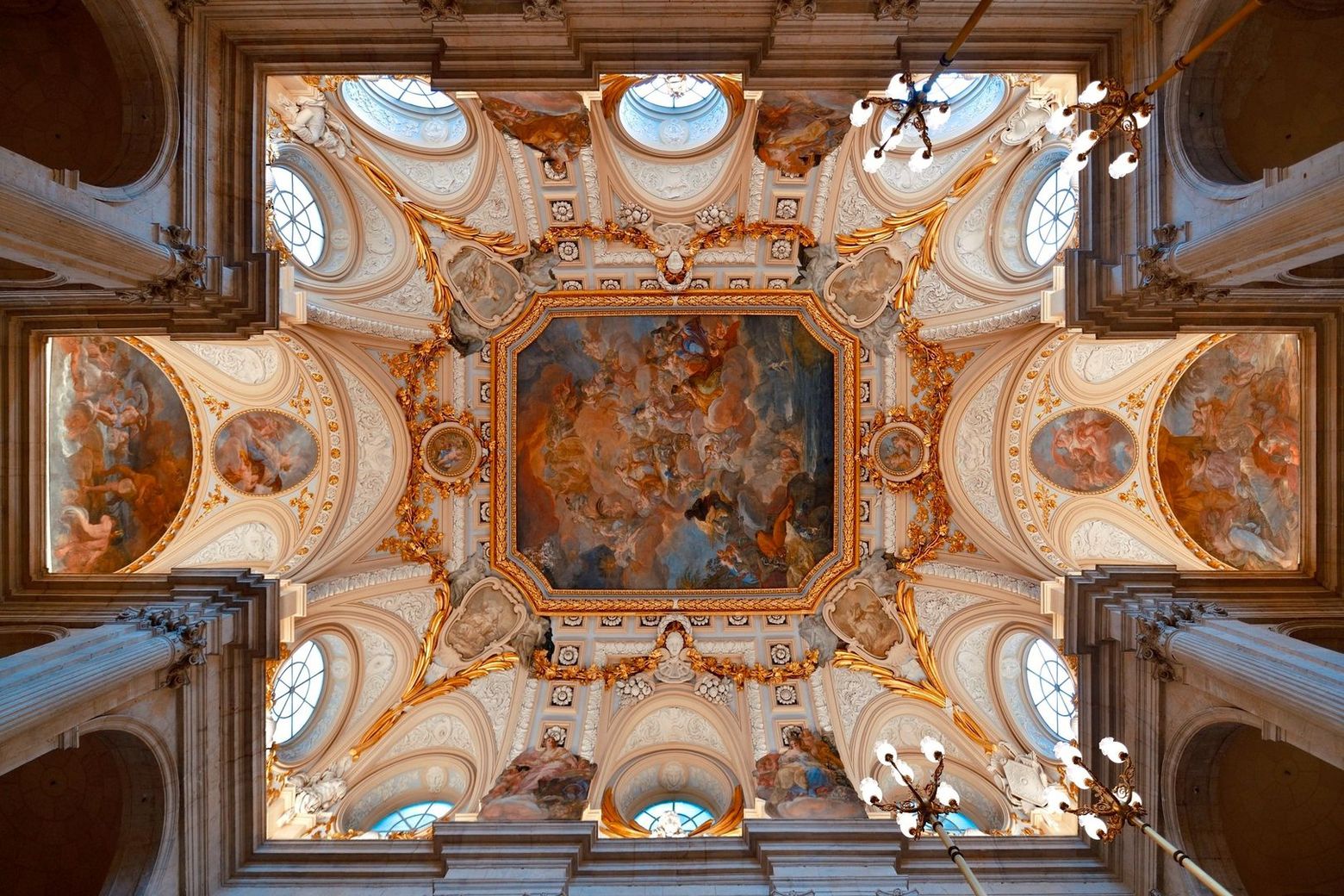 Madrid: Royal Palace & Gardens Fast-Track Ticket & Audio Tour - photo 2