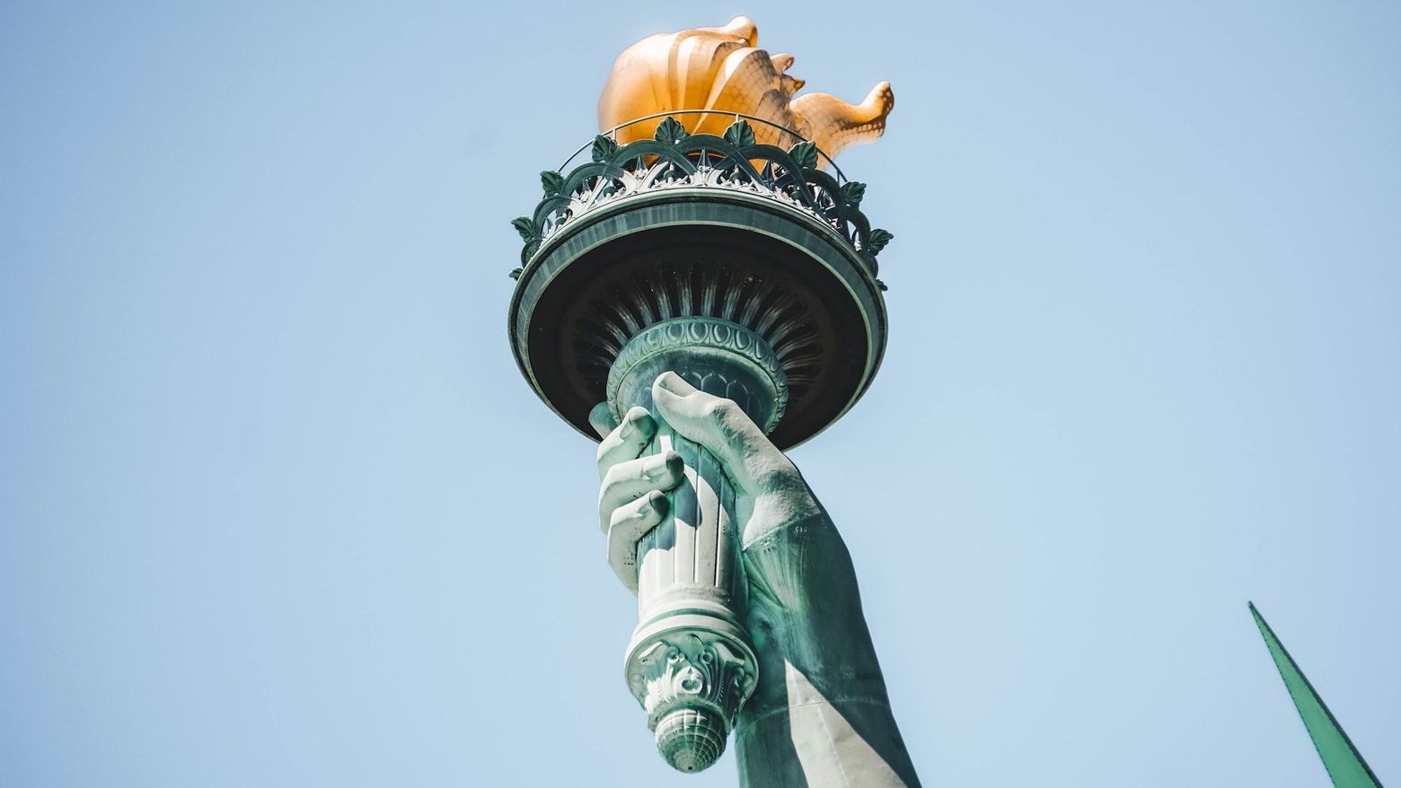 New York City: Statue of Liberty & Ellis Island Audio Tour