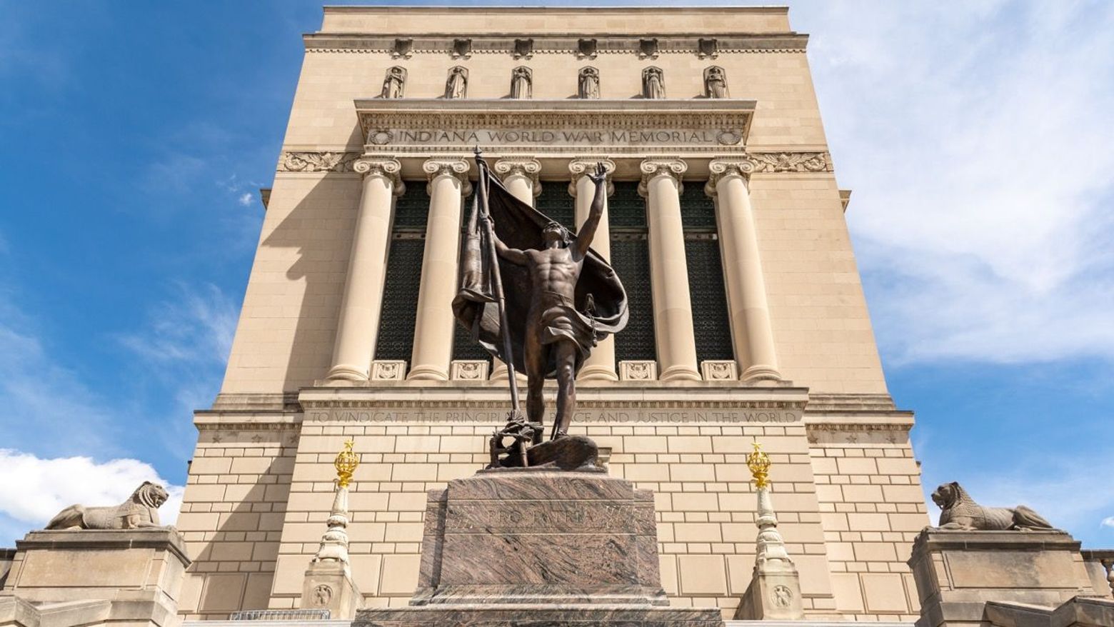 Indianapolis: Echoes of History at the Downtown Audio Tour