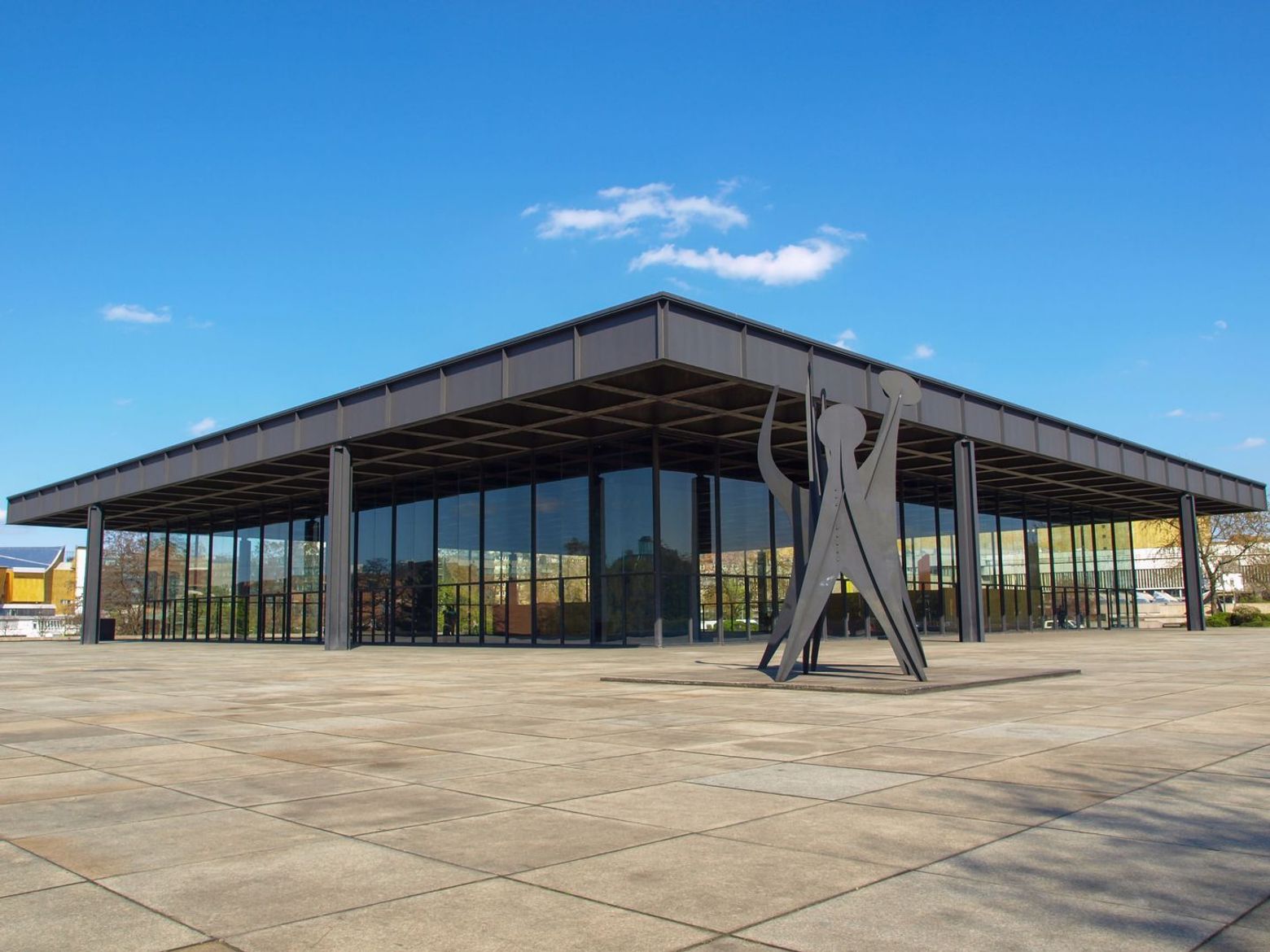 Berlin: Neue Nationalgalerie Entry