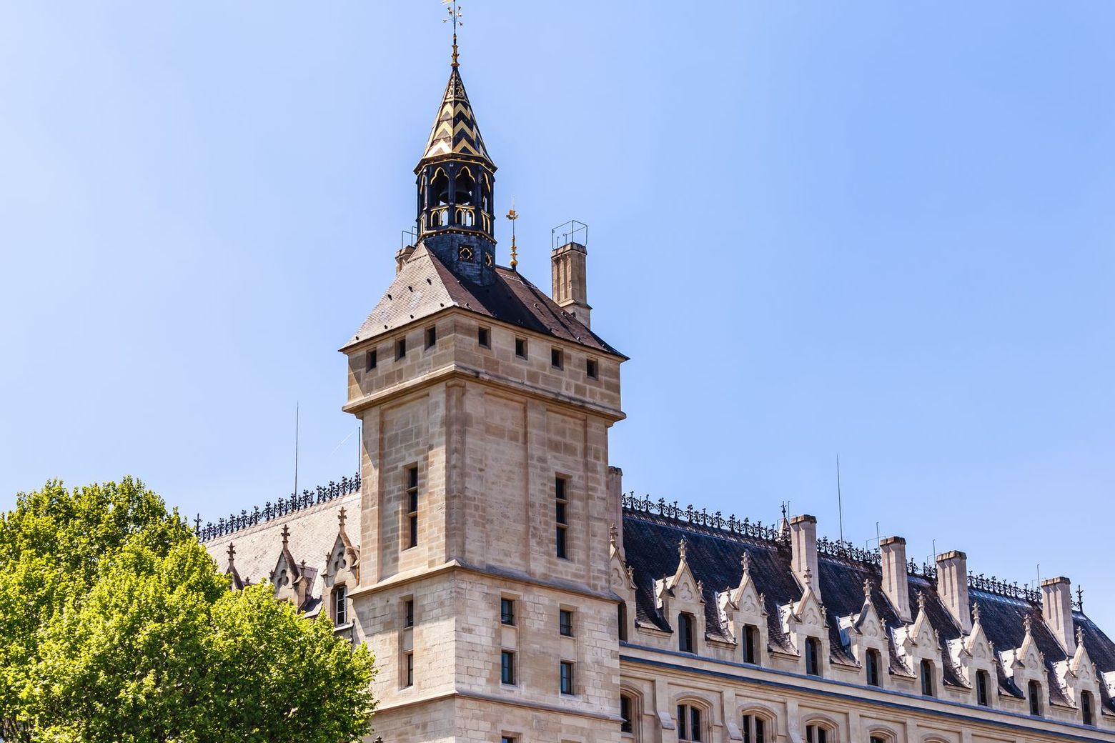 La Conciergerie Ticket & In-App Audio Tour: From Royal Palace to Prison - photo 2