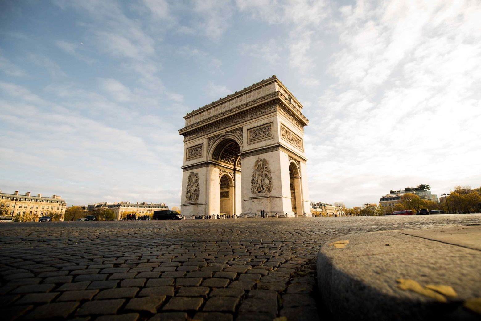 Paris: Arc de Triomphe Ticket & Audio Tour - photo 2