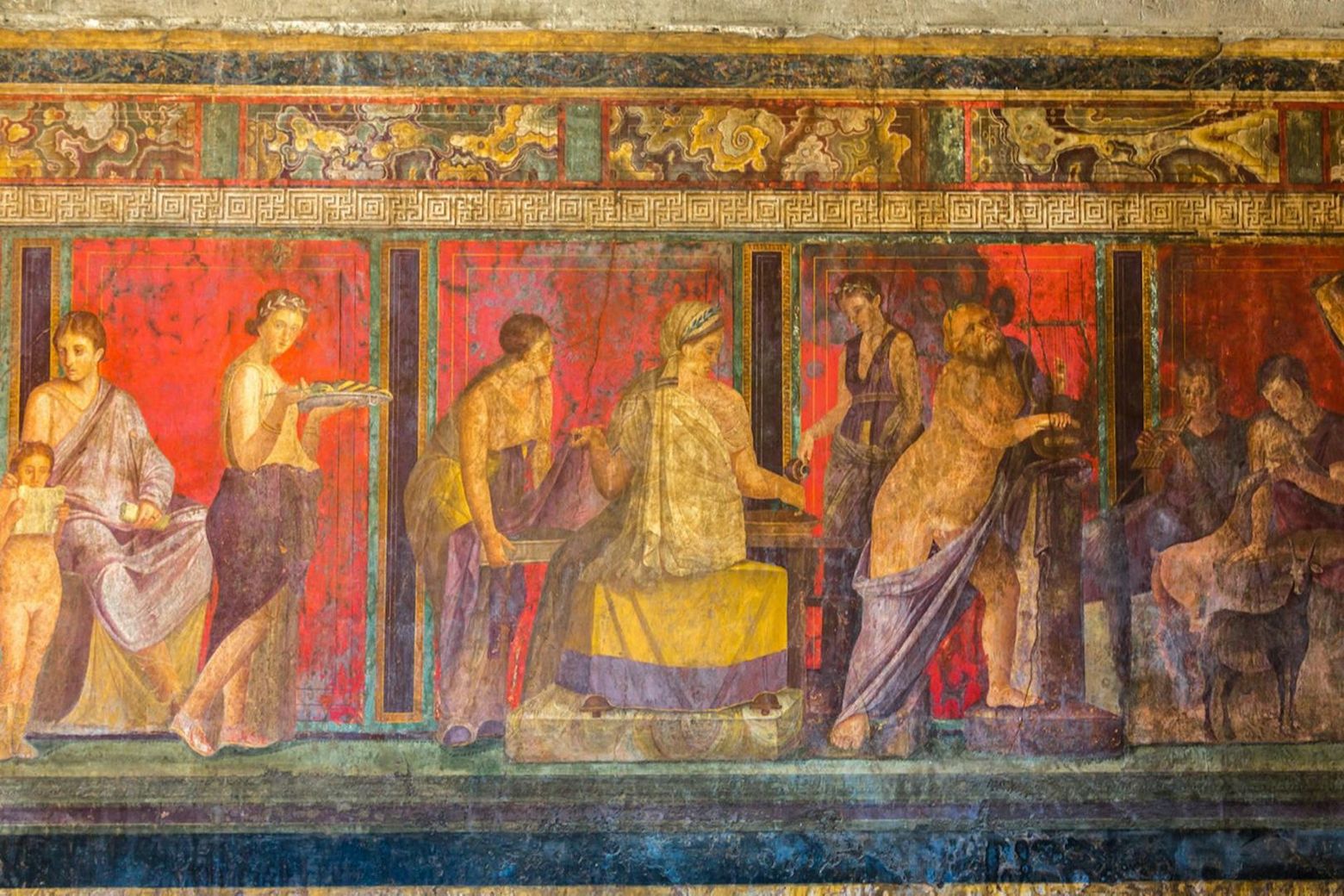 Pompeii, Herculanuem & Vesuvius: Skip The Line Tickets + Roundtrip From Pompeii - photo 2
