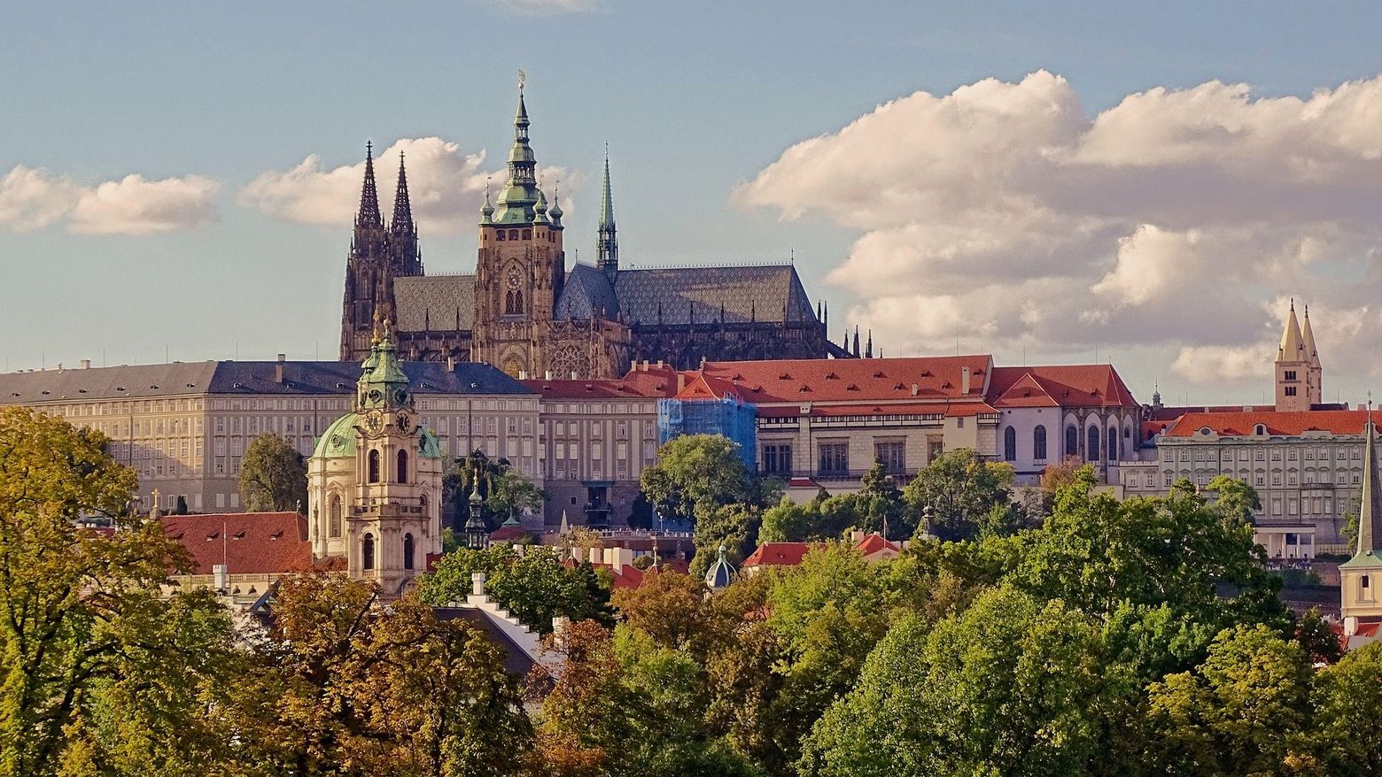 Prague: Royal Castle Secrets Audio Tour