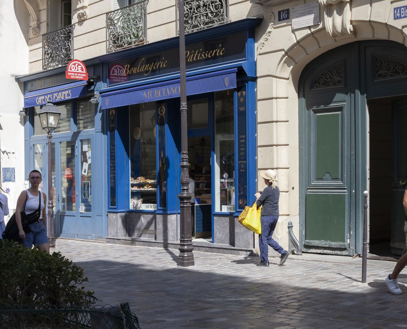 Paris: Bohemian Vibes & Street Art Audio Tour