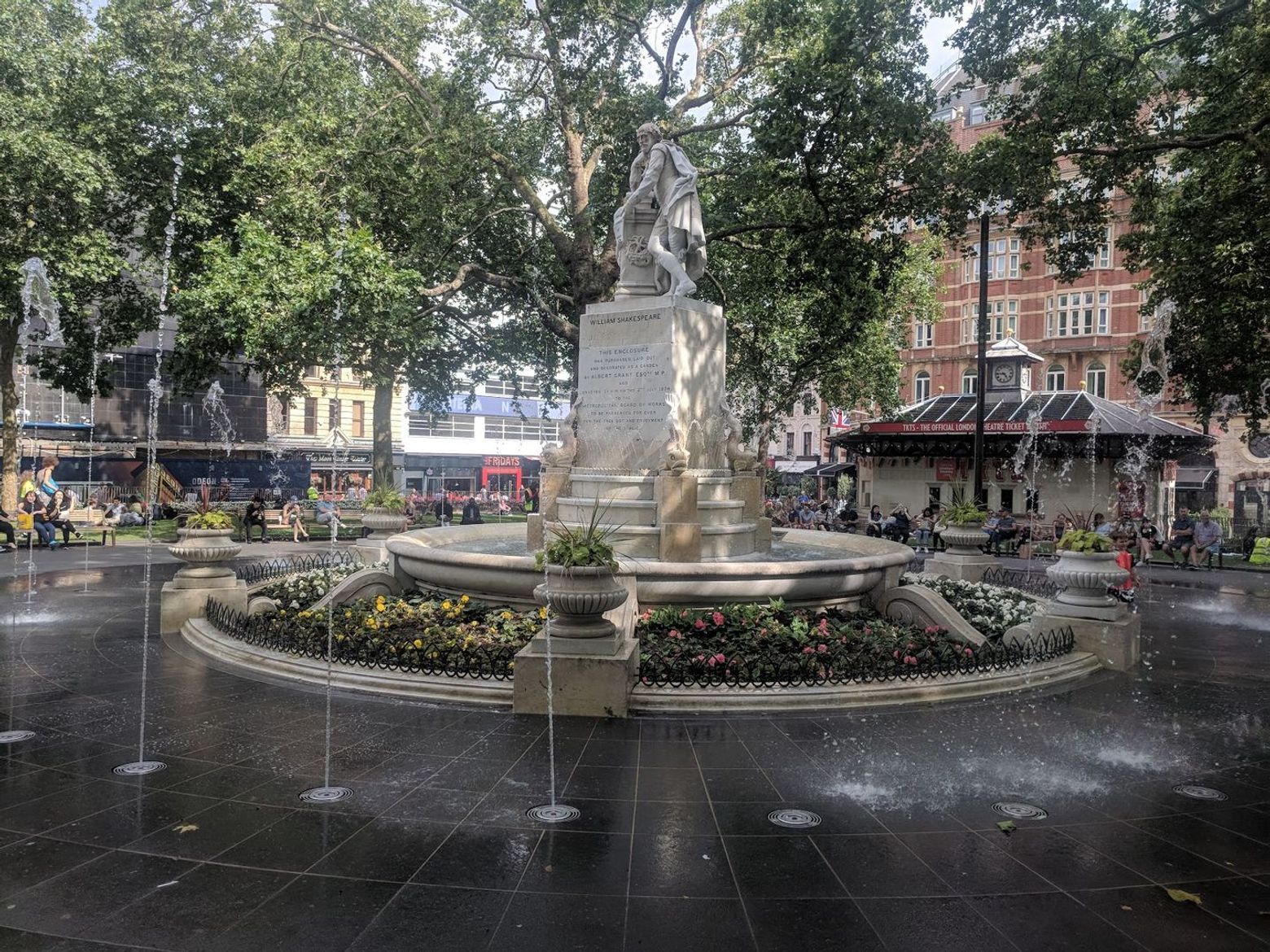 London Sightseeing Walk with The King's Gallery, Buckingham Palace Ticket