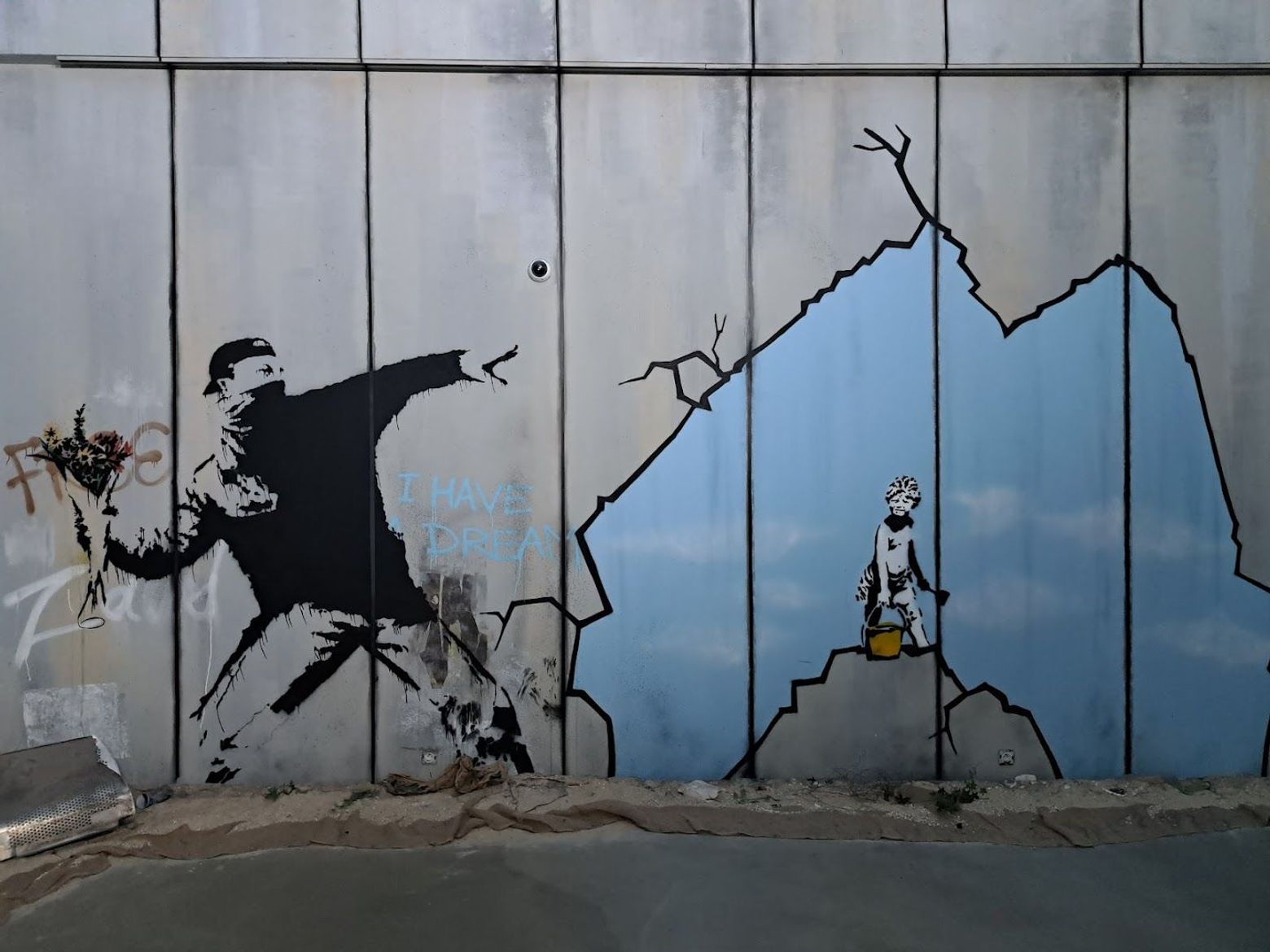 Exploring Paris: Landmarks and Hidden Gems with The World Of Banksy Expo Ticket