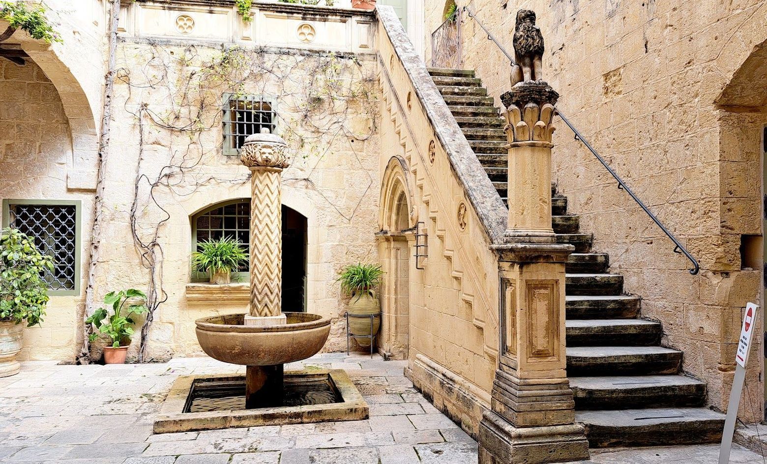 Imdina: Echoes of the Past Audio Tour - photo 2