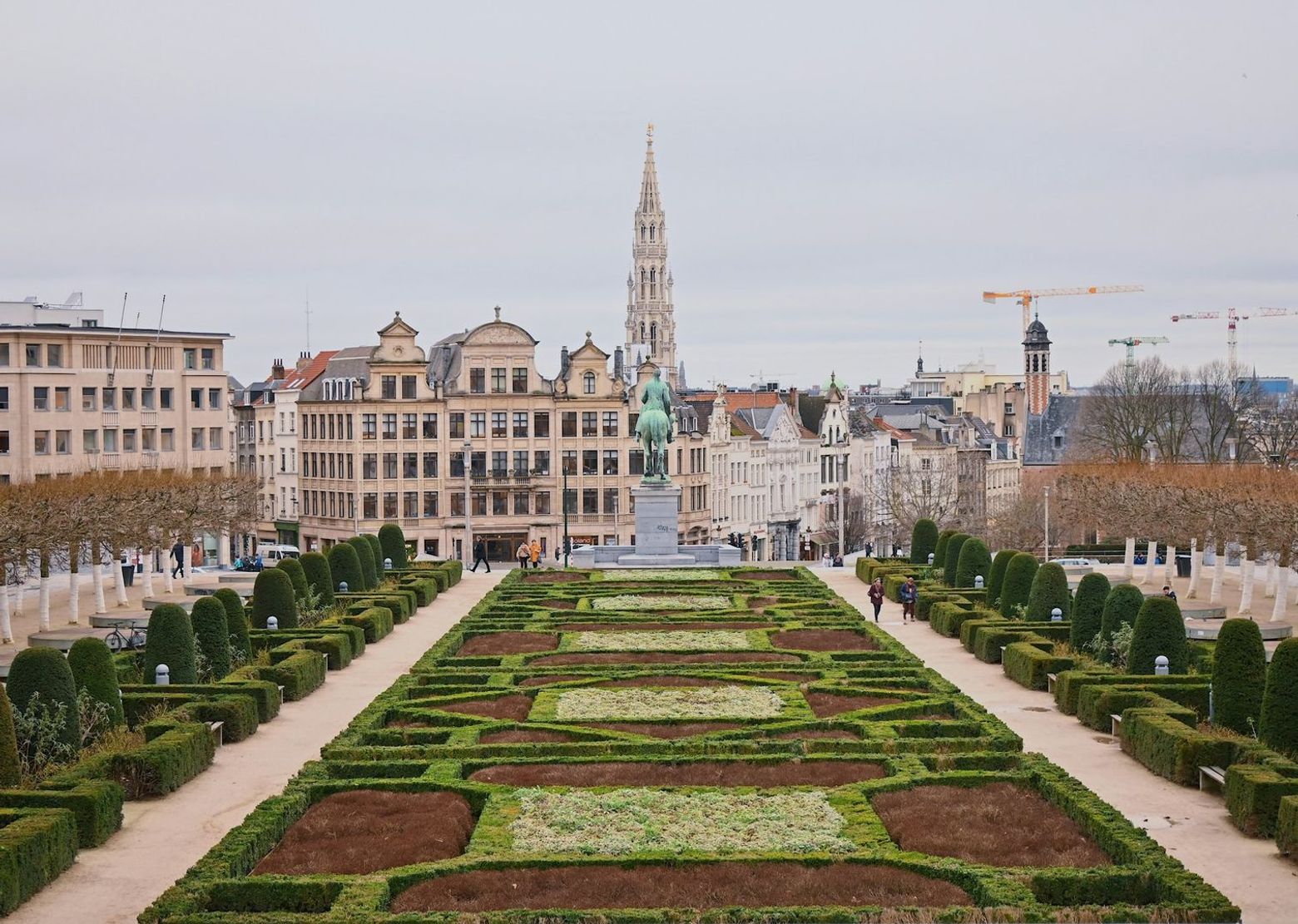 Brussels: Atomium Ticket & Audio Tour with a City Walk - photo 2