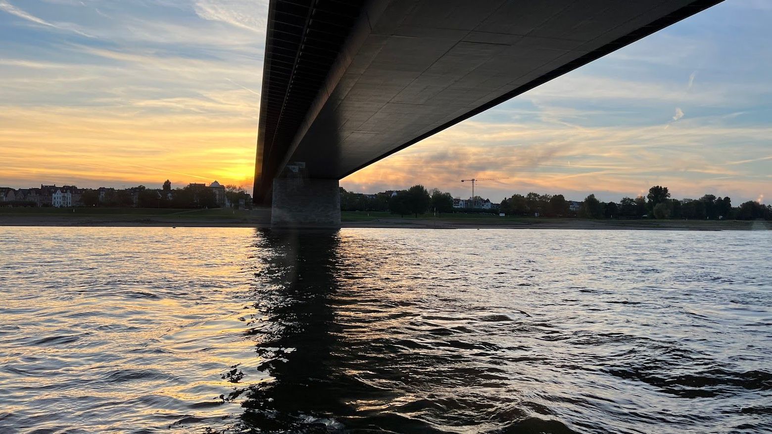 Dãsseldorf: Picturesque Pathways Audio Tour - photo 2