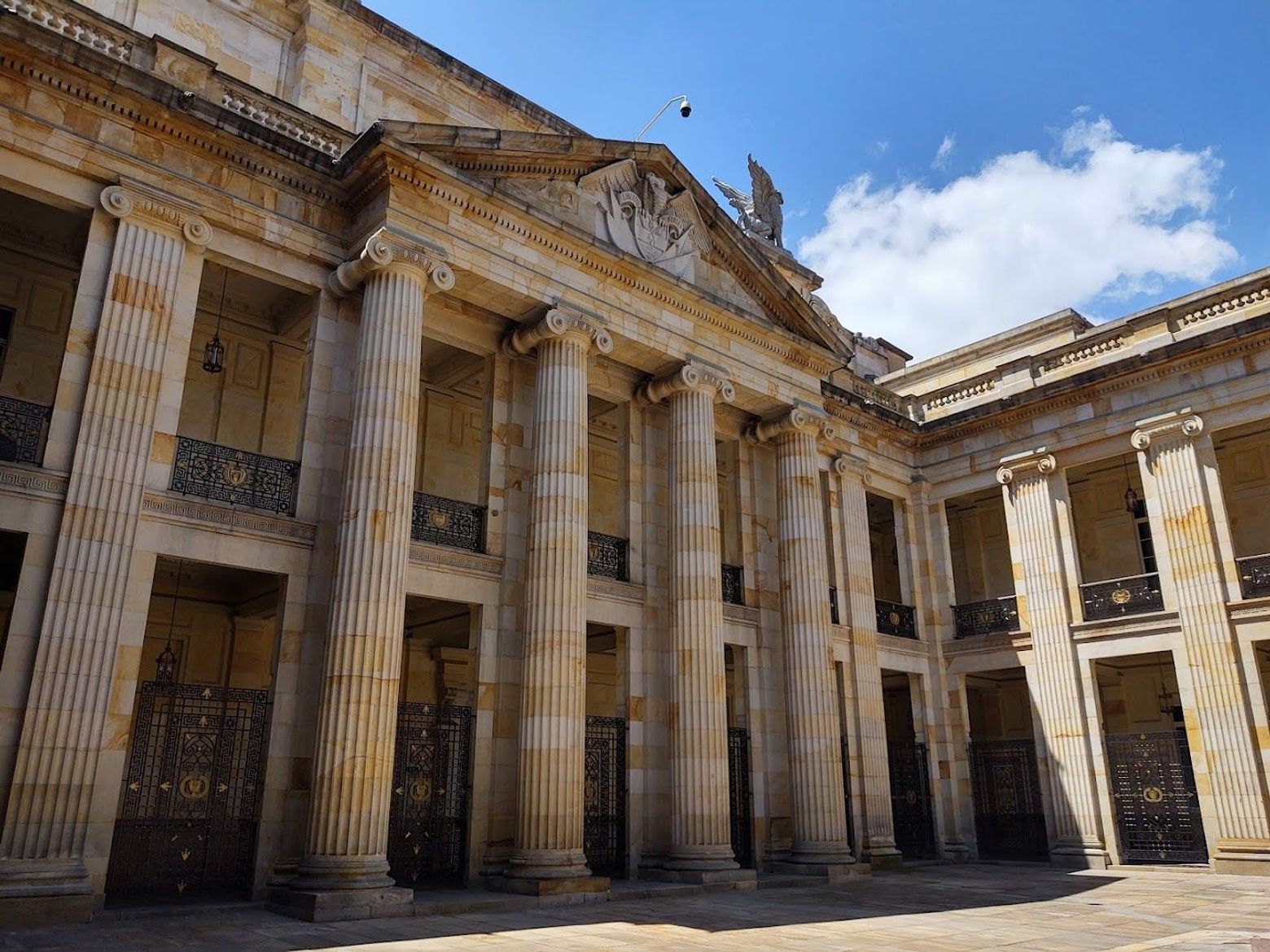 Bogota: Audio Tour From Plaza de Bolivar to Museo del Oro