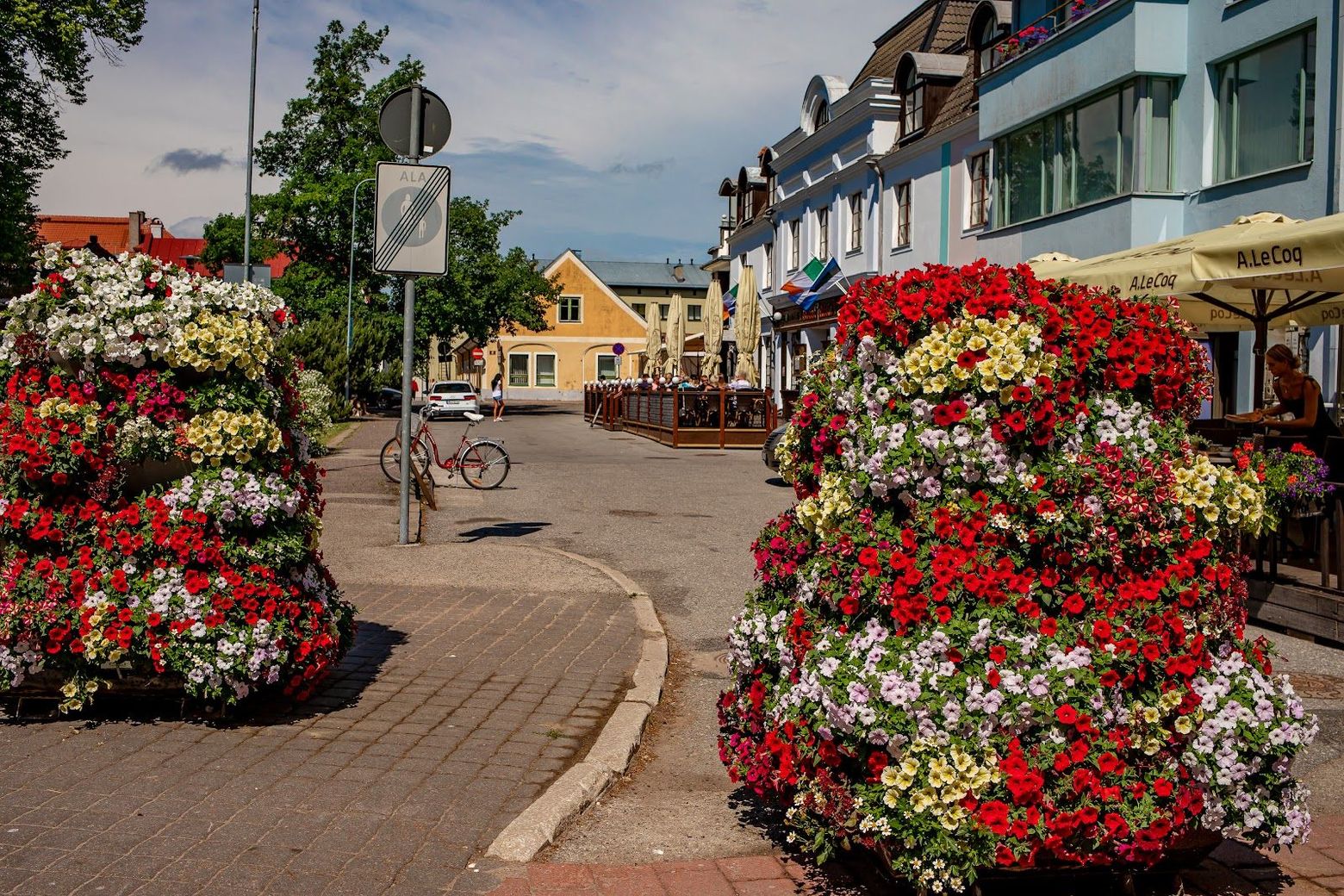 Parnu: Historical Journey Audio Tour