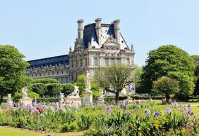 Paris: Palais Royal & Covered Galleries Audio Tour