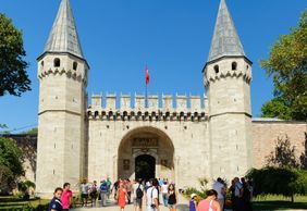 Istanbul: Topkapi Palace Detective Adventure Audio Tour