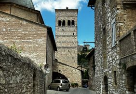 Assisi: Medieval Mysteries Self-Guided Audio Tour