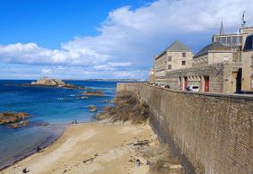 Saint-Malo: Exploring a Town's Seafaring Soul Audio Tour