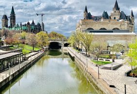 Ottawa: Enchanted Gems Audio Tour