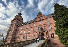 Aschaffenburg: Time-Traveler's Audio Tour