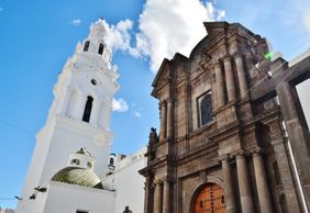 Quito's Historic Sights: A Cultural Walking Journey