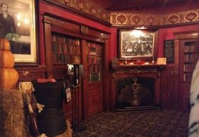 Los Angeles: Haunted Hollywood Legends Audio Tour