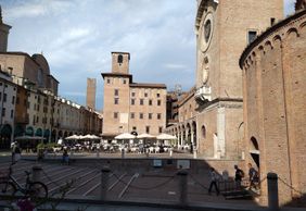 Mantova: Lakeside Echoes & Ghetto Stories Audio Tour