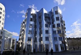 Düsseldorf's Historical Journey: Castles to Contemporary