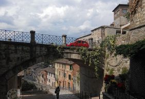 Perugia: Medieval Charm Audio Tour