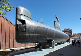Milan: Science & Tech Museum Ticket & City Walk Audio Tour