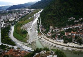 Berat's Enchanted Journey: A Historic & Cultural Walk