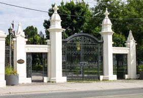 Toronto: West Queen West Cultural Audio Tour