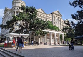 Chisinau: Historic Highlights Audio Tour