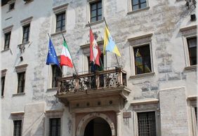 Trento's Historic Heart: A Walk Through Time