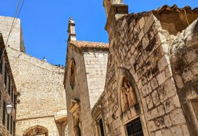 Dubrovnik: Audio Tour of Resilient Past
