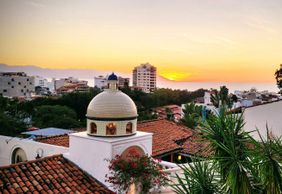 Puerto Vallarta: Time-Travel Audio Tour