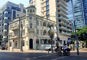 Tel Aviv: Heritage Trails Audio Tour
