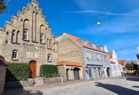 Aalborg: Enchanting Love Stories Audio Tour