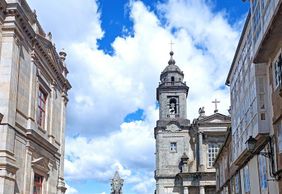 Santiago de Compostela: Historical Journey Audio Tour