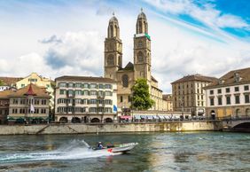Must-See Sights of Zurich: History, Culture, and Swiss Chocolate