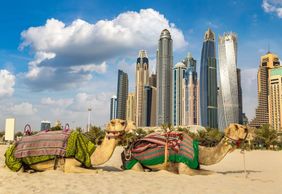 Dubai: Burj Khalifa Ticket with an Audio Tour and a Full-Day City Walk