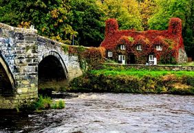 Llanrwst: Walk with Locals Through the Charming Welsh Market Town