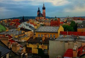 Krakow: Time-Traveler's Audio Tour