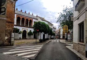 Sevilla: Royal Alcazar Ticket & City Walk Audio Tour