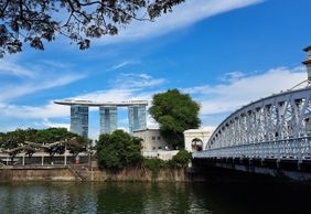 Singapore: Uncover the Tales of Resilience and Multiculturalism