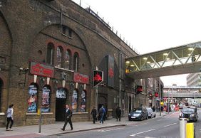 London Landmarks Tour with The London Dungeon Ticket